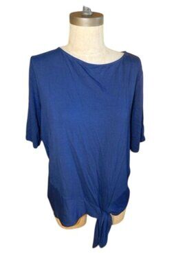Chico's Size L Large (2) STRETCH Tie Front Classic Top